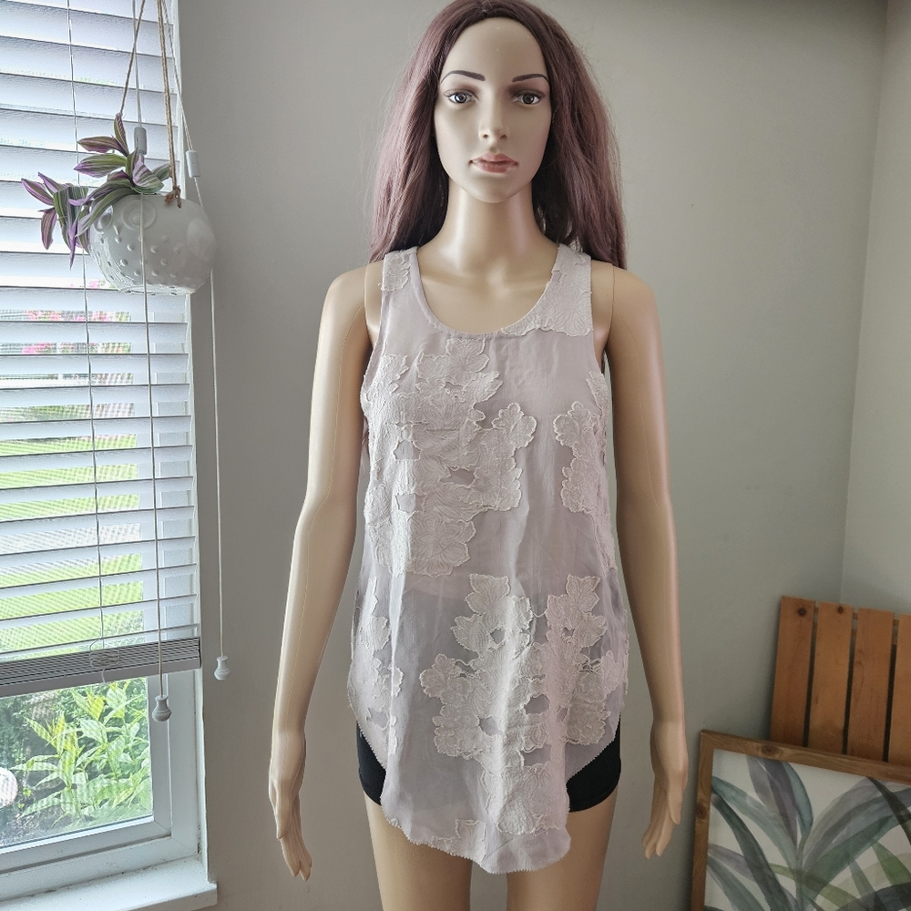 Aritzia Wilfred top XXS Beige Blush applique sleeveless tunic long line